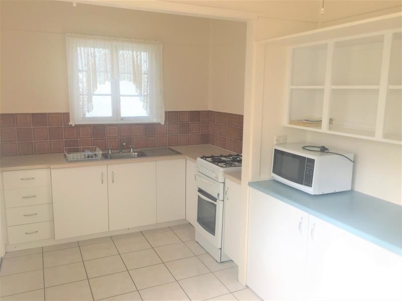 15 Woodville Street, Wandal QLD 4700